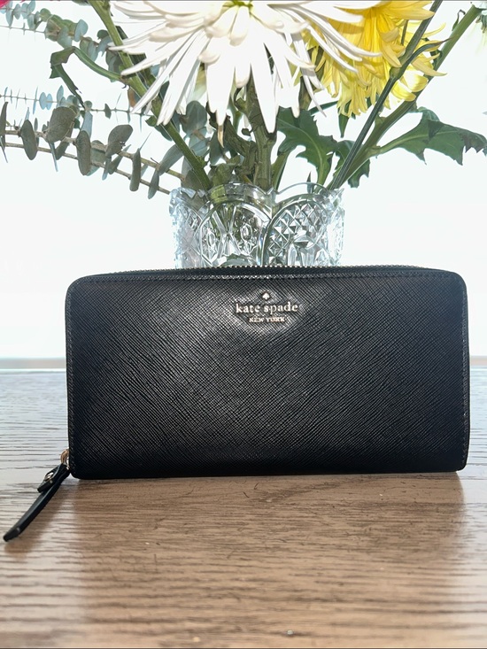 kate spade Handbags - Kate Spade Saffiano Long Wallet